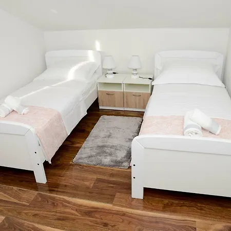 Apartman Katarina *