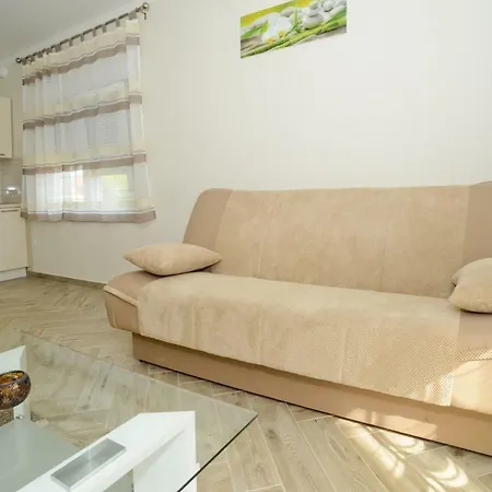 Katarina Apartman Zára